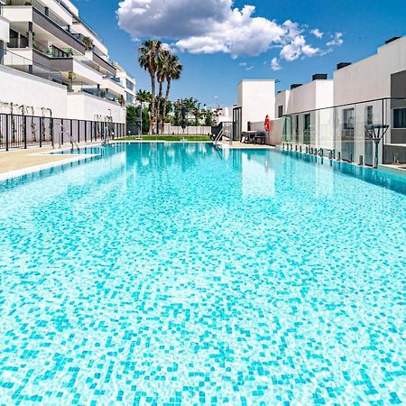 Sb4Bb - Apotel Las Mesas By Roomservices Estepona Bagian luar foto
